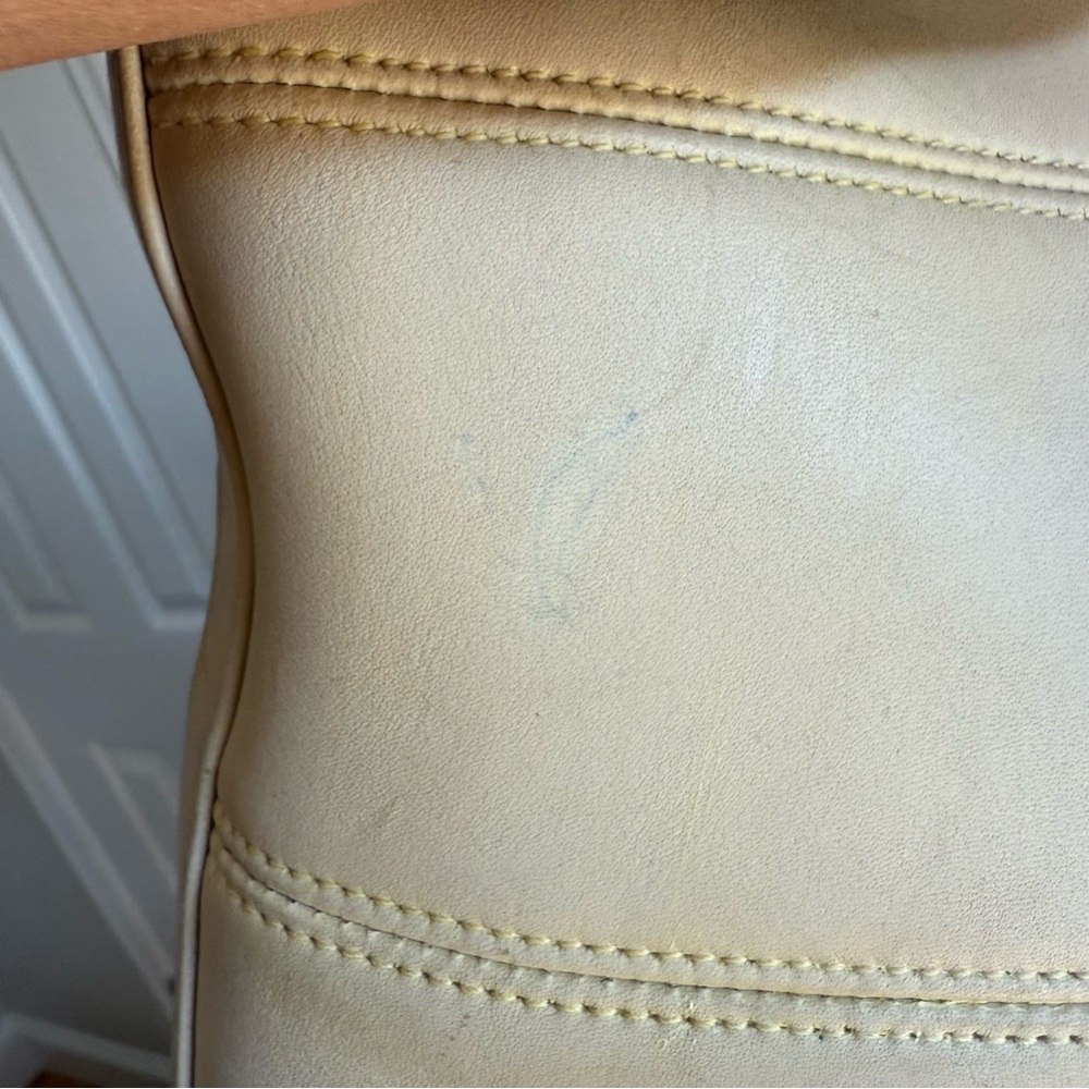 COACH Vintage Tribeca Shoulder Bag in Bone Leather - Picture 9 of 11